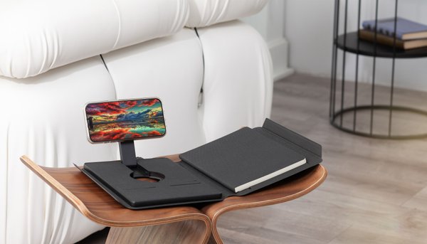 Папка А5 с беспроводным (10W) зарядным устройством 5000 mAh, с MagSafe и блокнотом - Папка А5 с беспроводным (10W) зарядным устройством 5000 mAh, с MagSafe и блокнотом черный