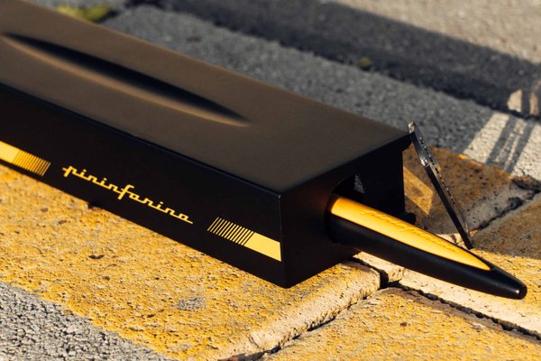 Шариковая ручка Pininfarina Cambiano Race Red - Шариковая ручка Pininfarina Cambiano Race Yellow
