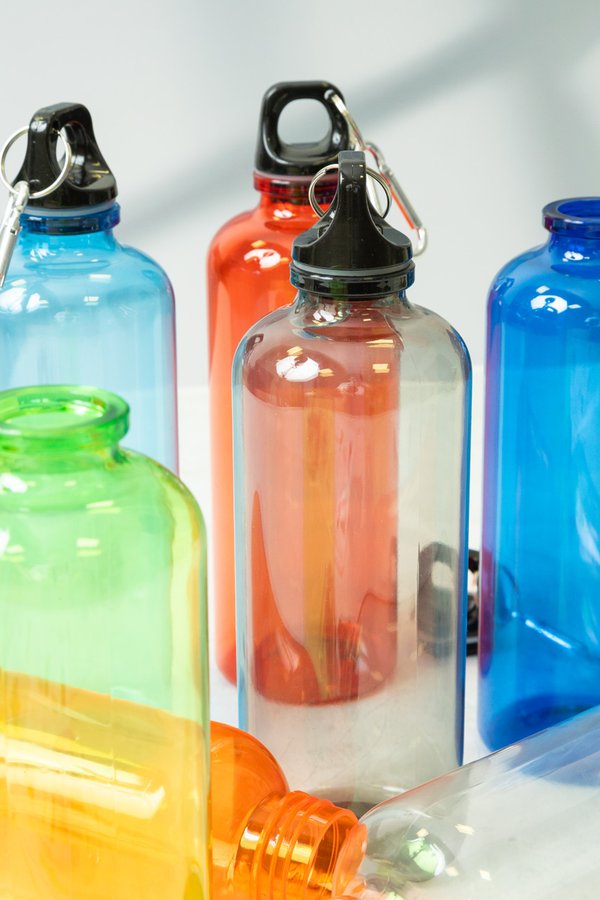 Бутылка из переработанного пластика RPET - Бутылка из переработанного пластика RPET