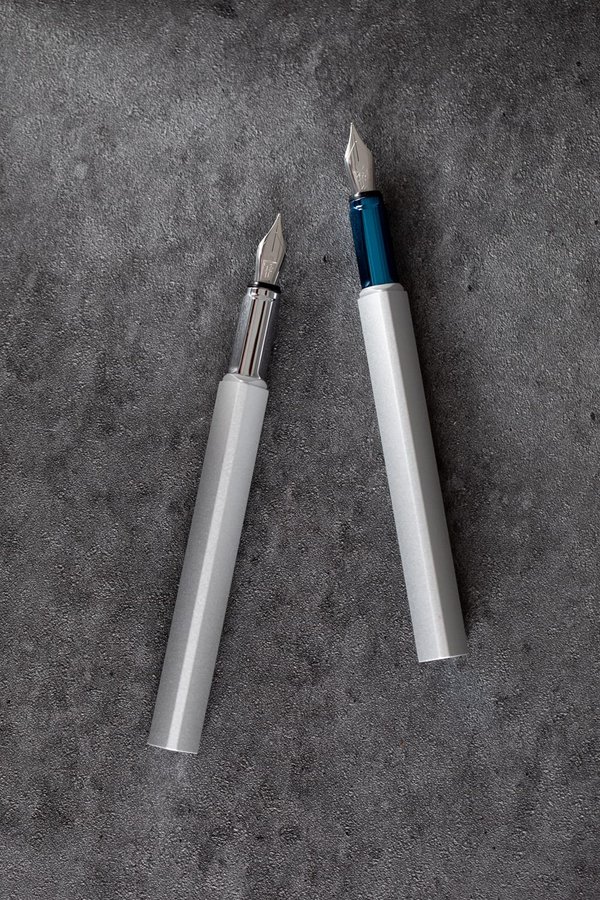 Перьевая ручка PININFARINA PF One SILVER - Перьевая ручка PININFARINA PF One SILVER