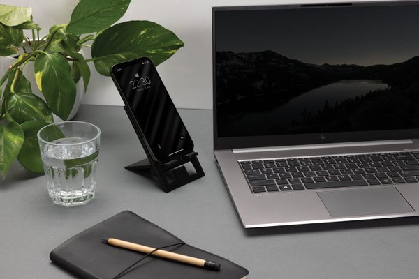 Складная подставка для телефона SnapStand из переработанного пластика RCS - Складная подставка для телефона SnapStand из переработанного пластика RCS