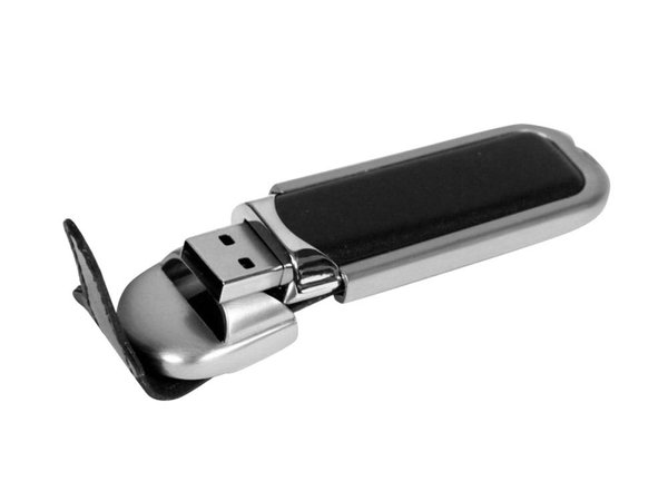 USB 2.0- флешка на 8 Гб с массивным классическим корпусом - USB 2.0- флешка на 8 Гб с массивным классическим корпусом