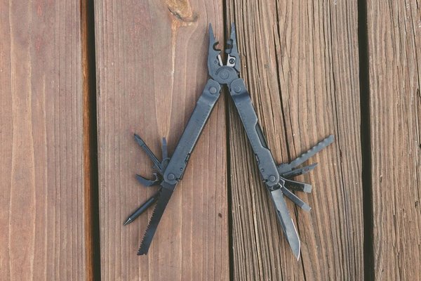 Мультитул Super Tool 300 EOD