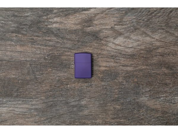 Зажигалка ZIPPO Classic с покрытием Purple Matte - Зажигалка ZIPPO Classic с покрытием Purple Matte